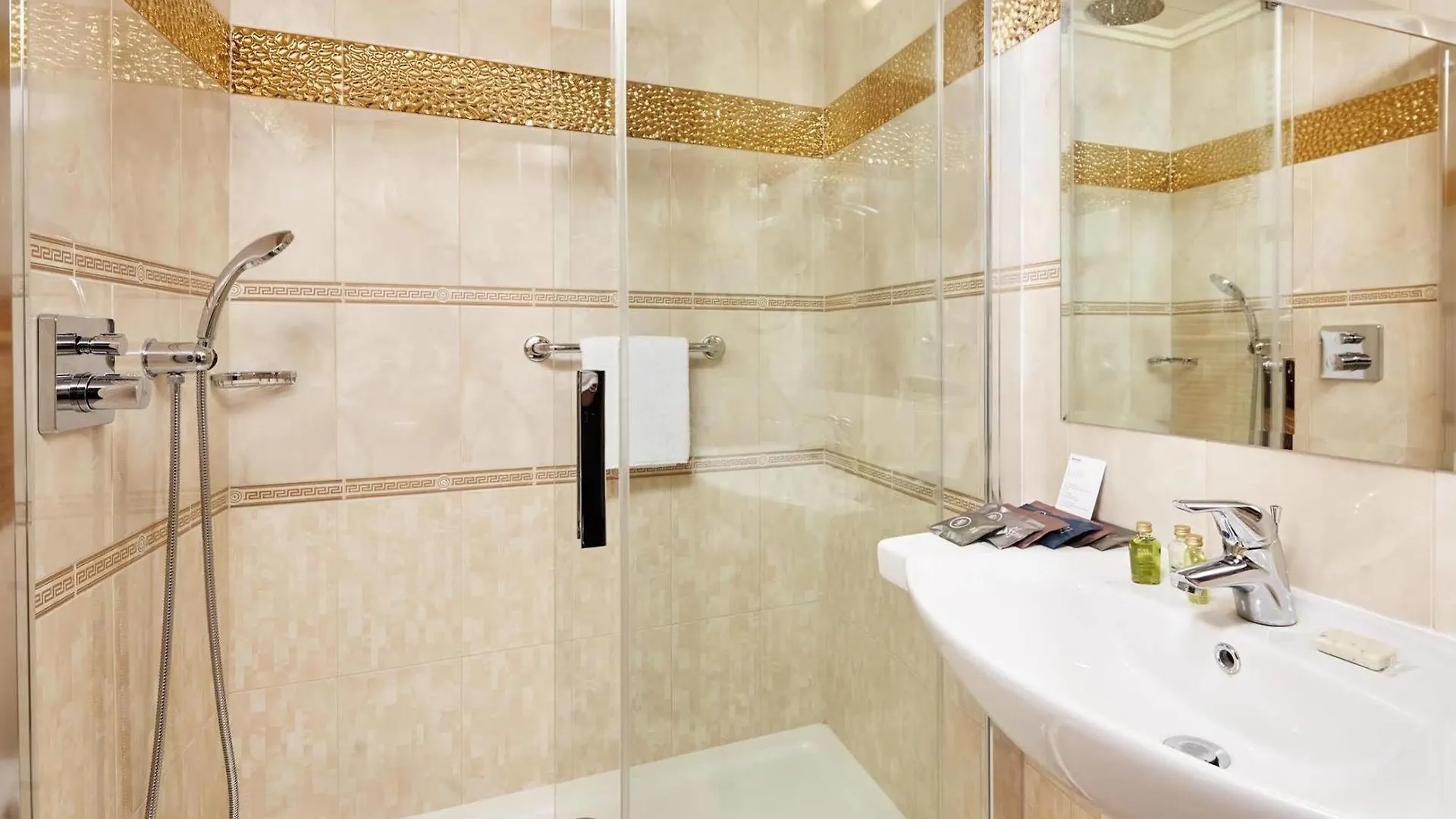 Occidental Praha Wilson Hotell Prag